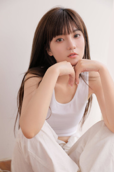 男生把大坤巴塞到女生的坤里